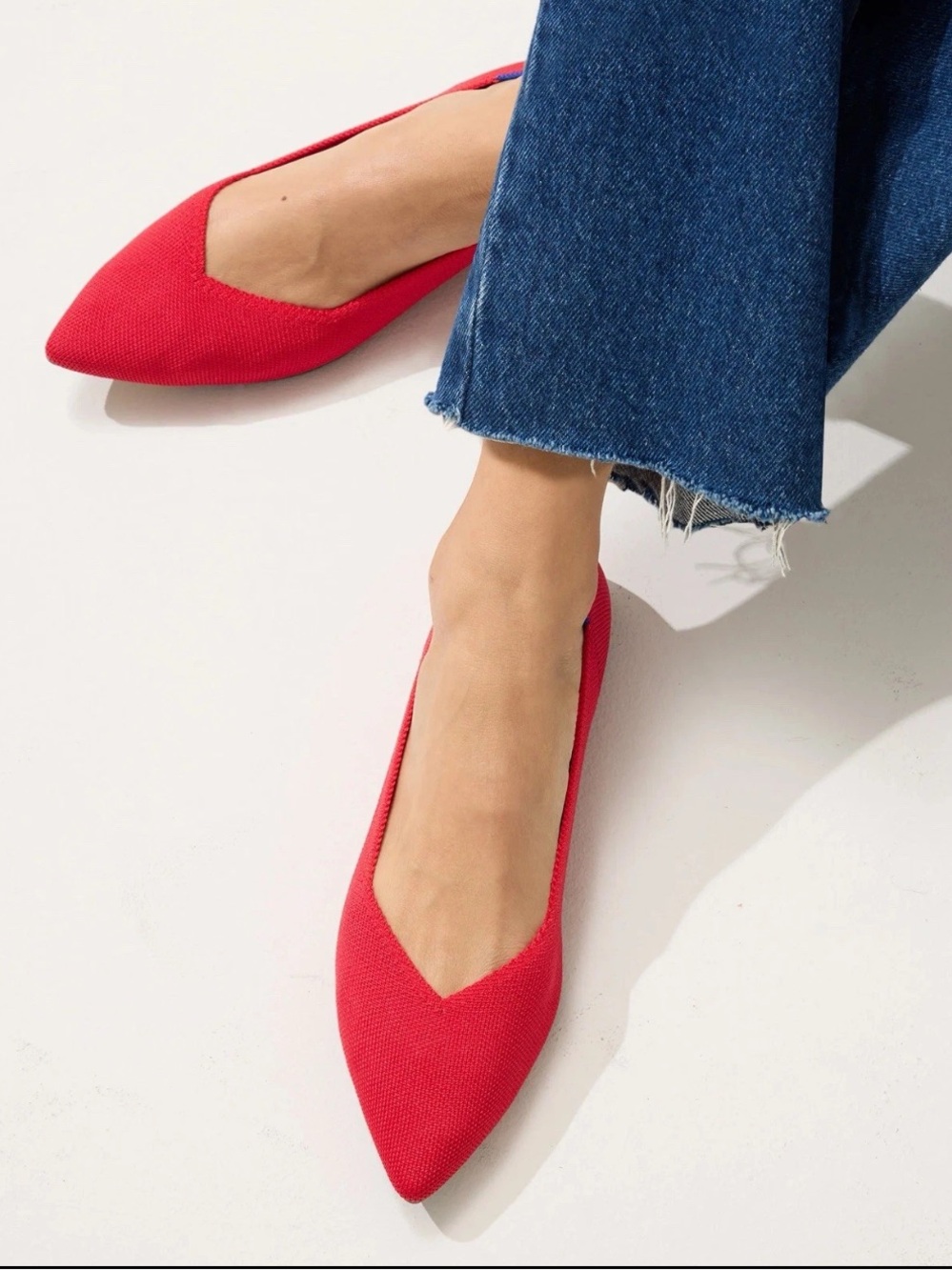 Rothy's Red Pointed Toe Ballet Flats Women 11 Knit Shoes - Picture 2 of 9